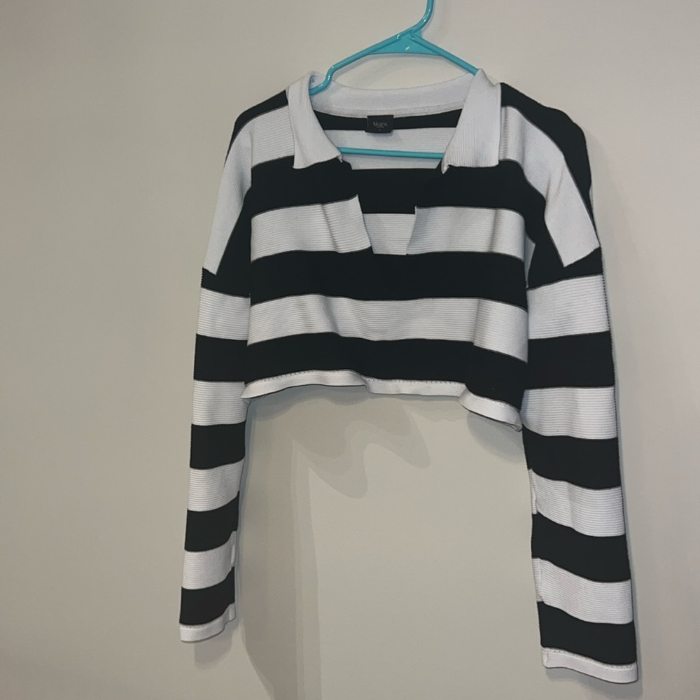 Black & White Striped Crop Top Size S